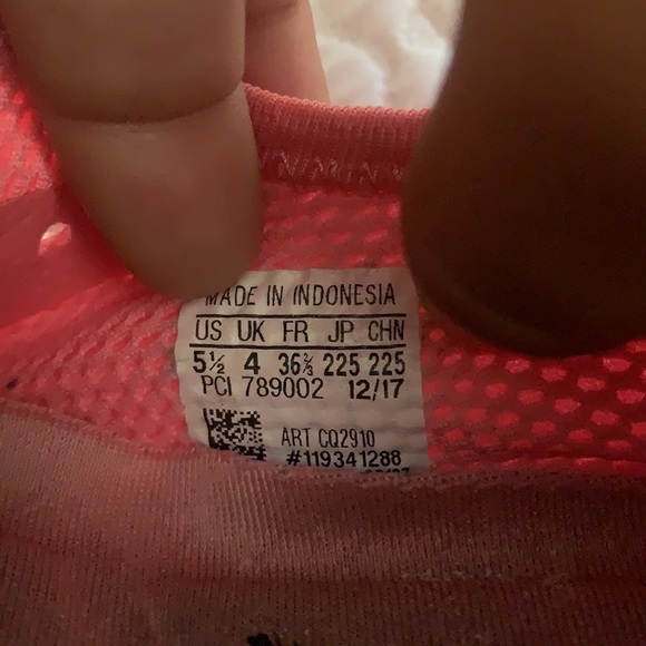 Adidas Deerupt RunnerLace Up Sneaker - Picture 3 of 4